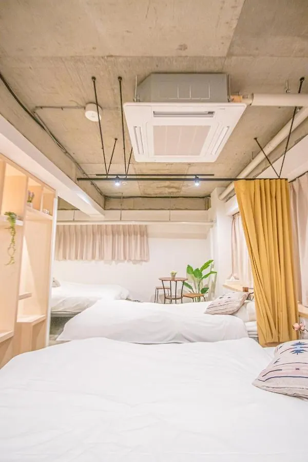 Amp Flat Nishijin 2 Apartman Fukuoka Japán
