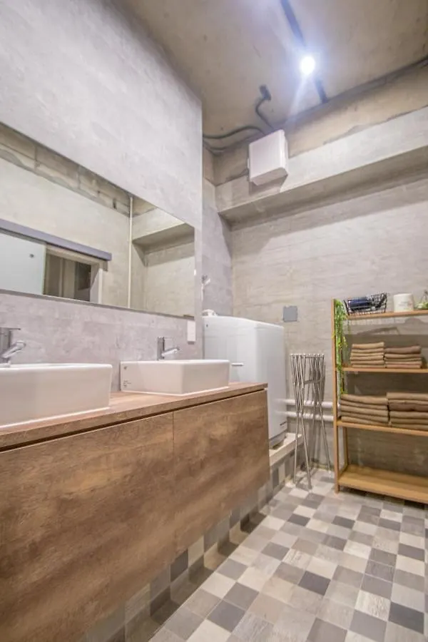 Amp Flat Nishijin 2 Apartman Fukuoka Japán